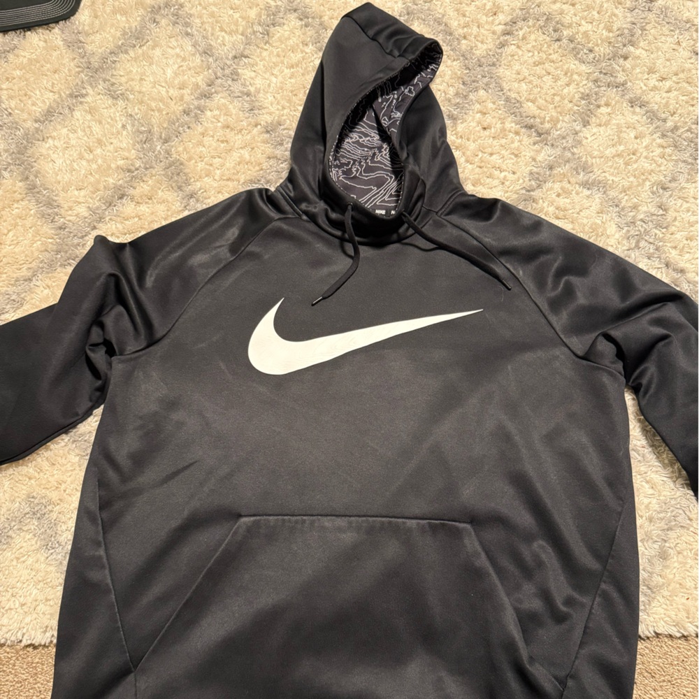 Nike dri fit hoodie